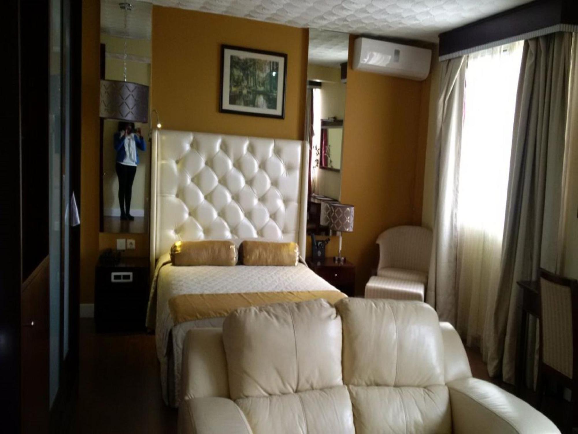 Hotel Inter Chimoio Rum bild